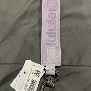 Lululemon Metallic Silver never lost keychain